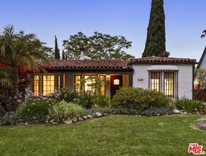 Building Photo - 1169 S Sierra Bonita Ave
