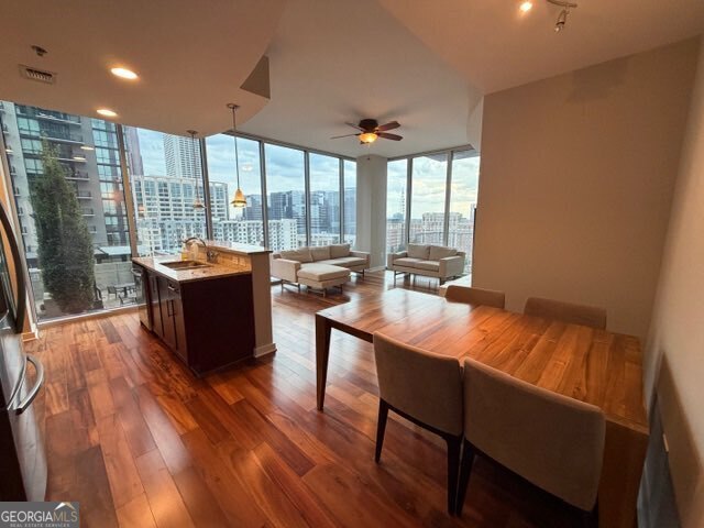 Foto del edificio - 855 Peachtree St NE