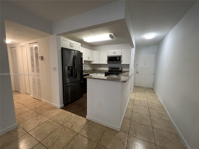 Building Photo - 4354 NW 9th Ave