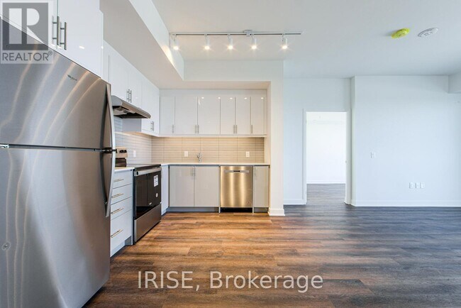 Building Photo - 3030 Pharmacy Ave