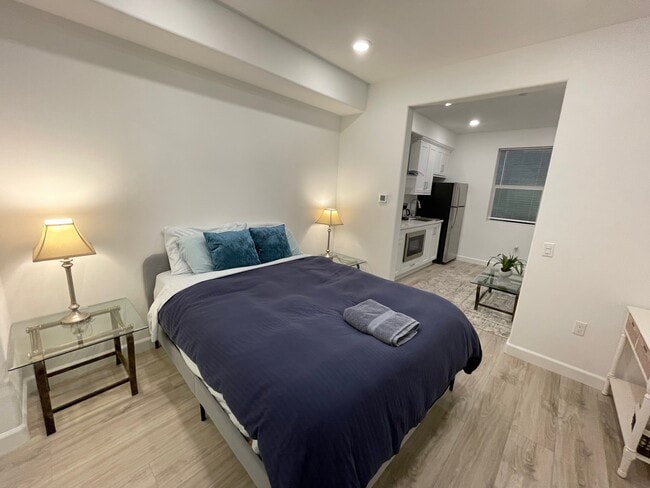 Foto del edificio - 7941 Belluno Wy