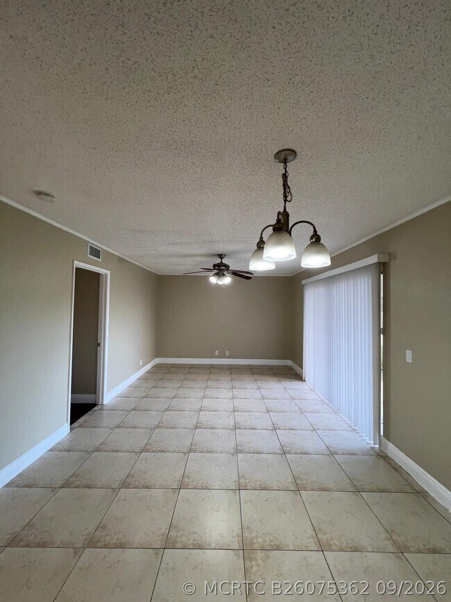 Foto del edificio - 1520 Windorah Way
