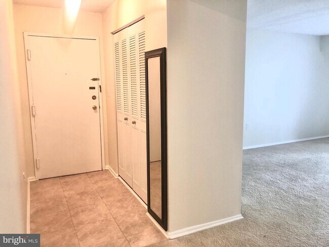 Foto del edificio - 9 Suntop Ct