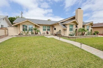 Building Photo - 12581 Foster Rd