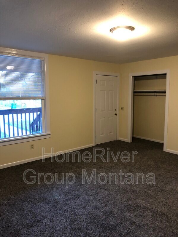 Building Photo - 1300 Byron St