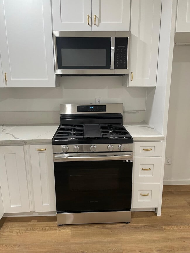 Building Photo - 2117 247th St