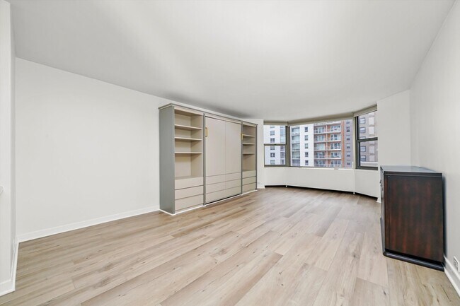 Foto del edificio - 535 N Michigan Ave