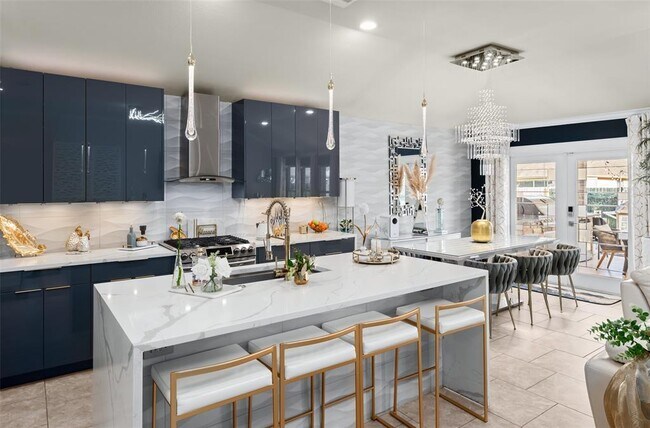 Building Photo - 355 Evening Star