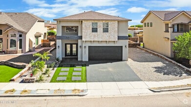 Building Photo - 12352 Stansbury Dr