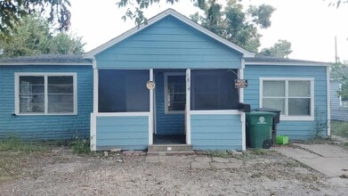 Building Photo - 4806 Airport Blvd