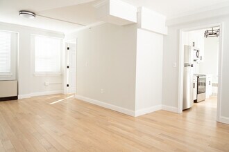 2 Bedroom Model 1U Living/Dining Room - The Regency on Elm