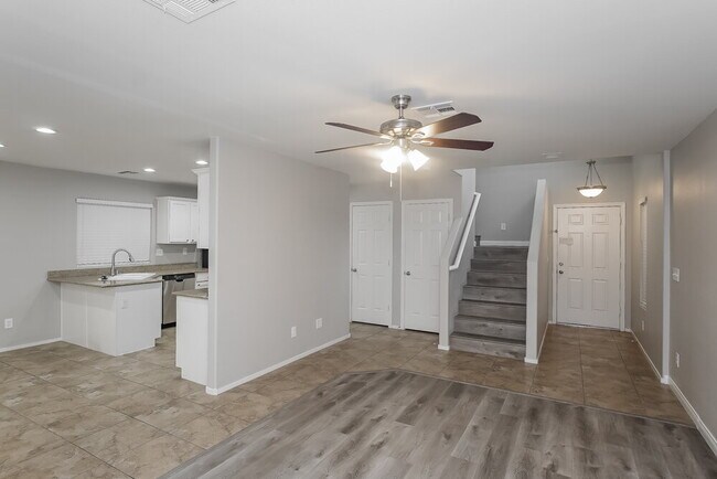 Building Photo - 8064 Torremolinos Ave