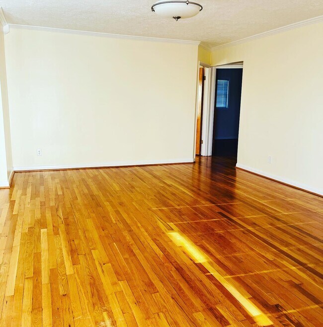 Foto del edificio - 4399 Athens Boonesboro Rd