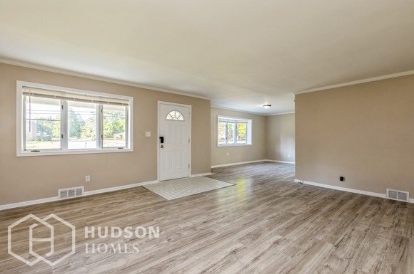 Building Photo - AVAILABLE NOW! - 2195 Reeves Rd NE, Warren...