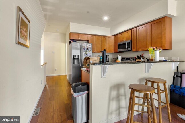 Building Photo - 1509 Frankford Ave