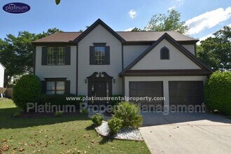 Building Photo - 1325 Holleybrooke Dr