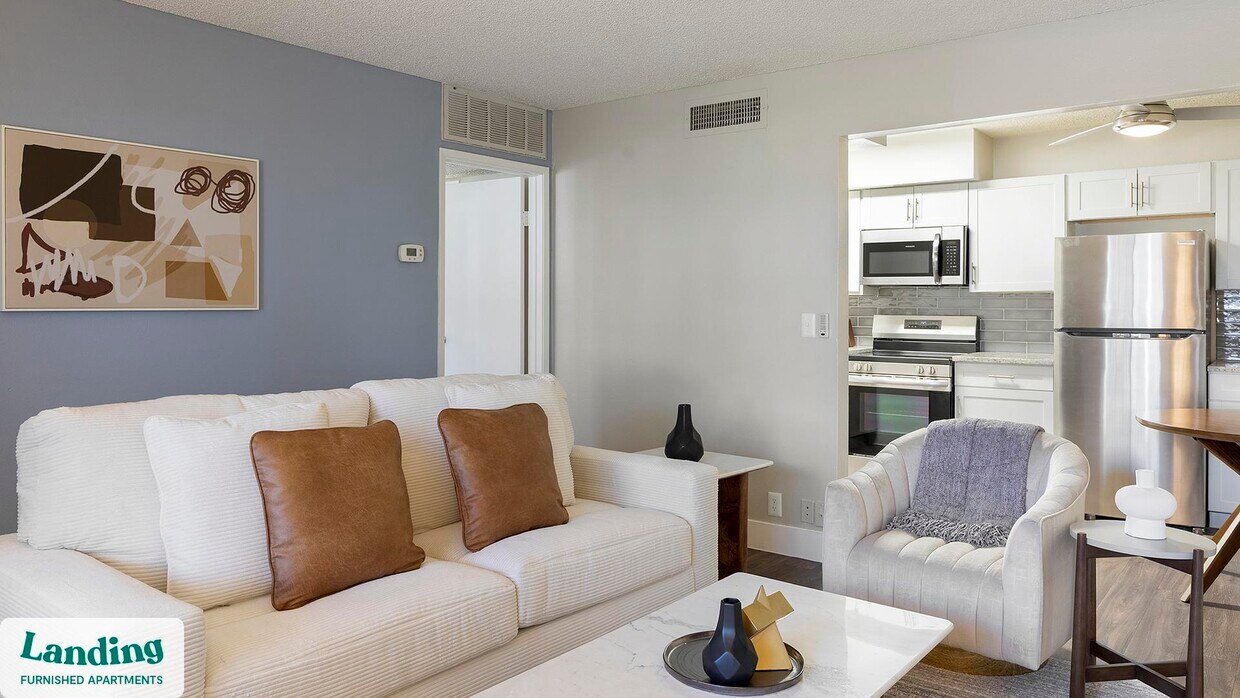 Foto principal - 2301 S Valley View Blvd