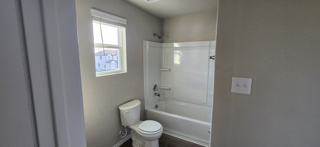 Foto del edificio - 7239 Converse Ridge Ln