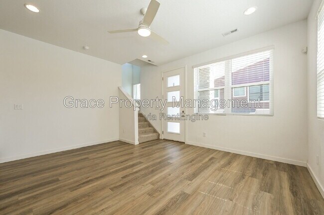 Photo - 7920 Slate River Street Townhome