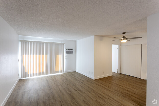 1BR - 1BA, 640SF - Vida