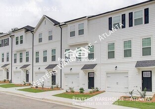 Building Photo - 3203 Bateman Dr
