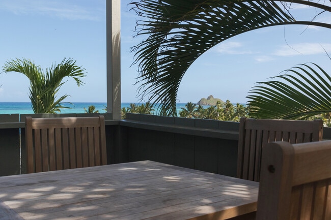 Building Photo - 22 Aalapapa Pl