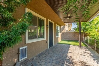 Building Photo - 6644 Seahorse Reef St