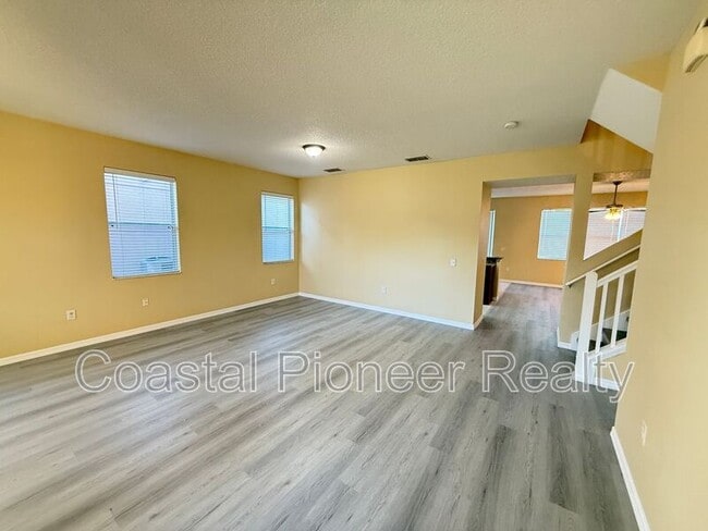 Photo - 10337 Stratford Pointe Ave House