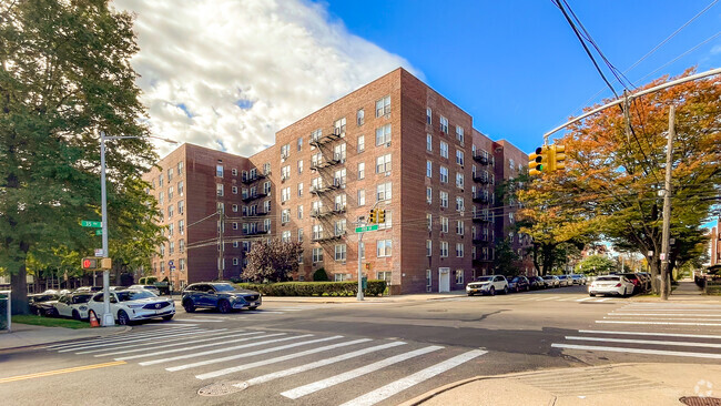 3510 150th St Flushing - Emily Towers