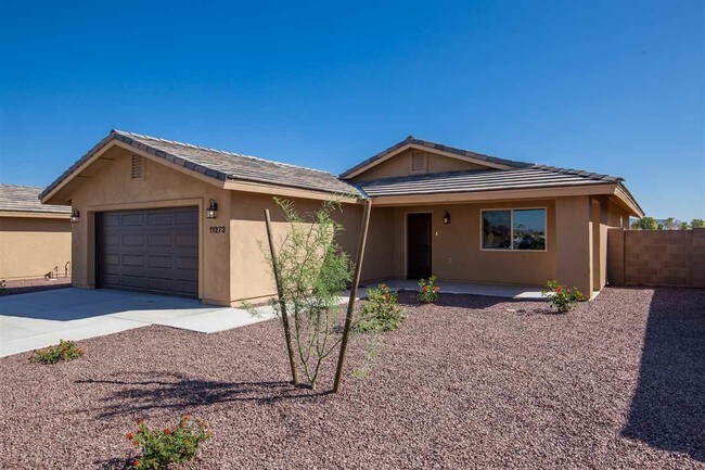 Foto del edificio - 11273 Recker Ave Off S Frontage Rd
