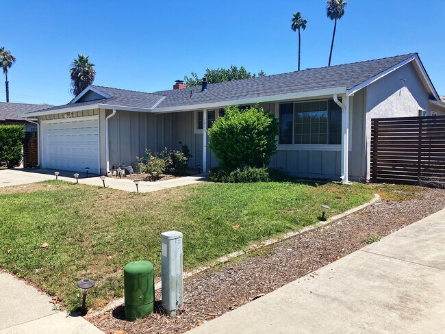 Foto del edificio - 2869 Fairfax Ct