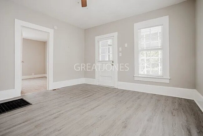 Foto del edificio - 1500 28th St