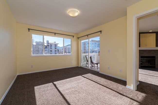 Foto del edificio - 2850 Aurora Ave