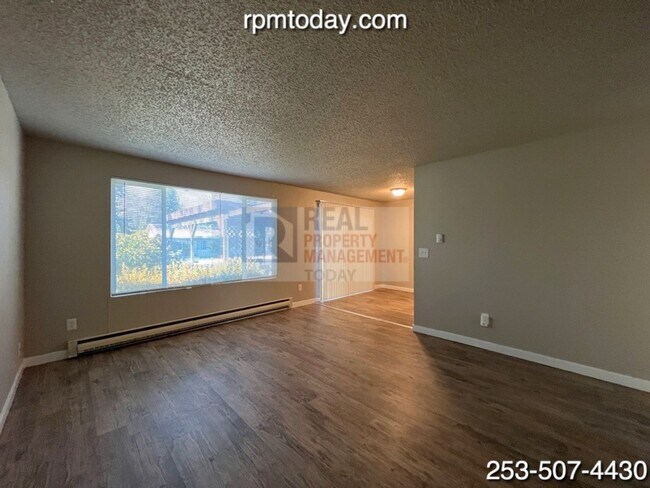 Foto del edificio - Cozy 2 Bedroom Duplex with Carport!