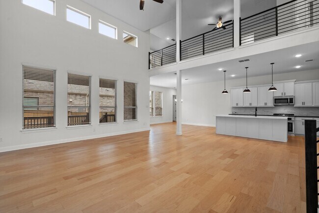 Foto del edificio - 2832 Stone Branch Dr