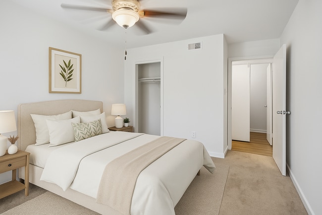 Building Photo - The Park at Fountain City