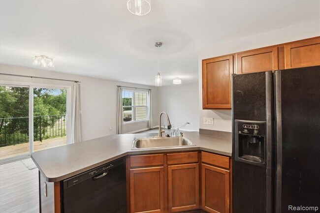 Foto del edificio - 10113 Ridge Run St