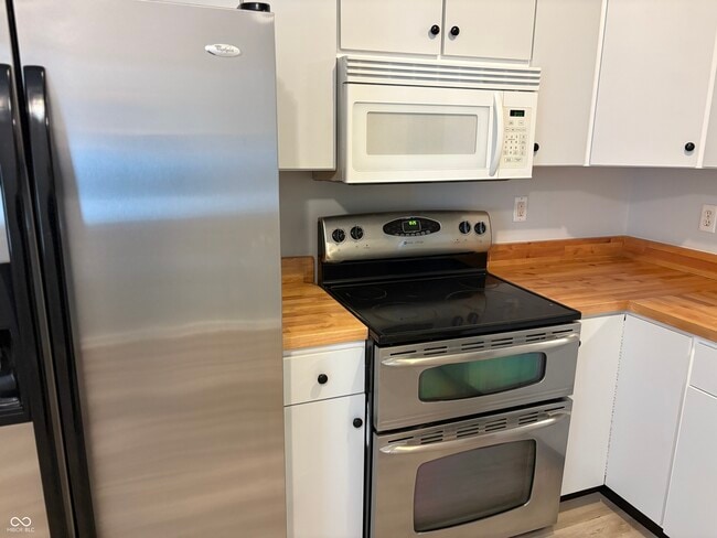 Foto del edificio - 4047 Byram Ave