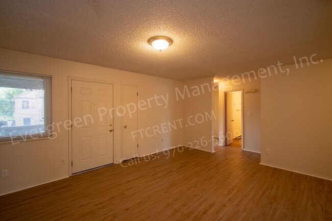 Foto del edificio - 211 N Shields St