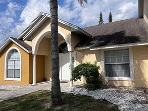 Building Photo - 3141 Enclave Ct