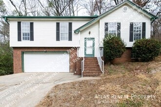 Building Photo - 2673 Laburnum Dr