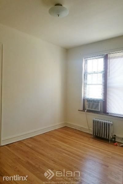 Building Photo - 2018 W Berwyn Ave