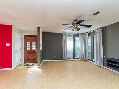 Building Photo - 5942 Arncliffe Dr