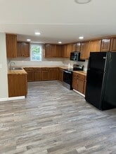 Building Photo - 29 Shady Brk Dr