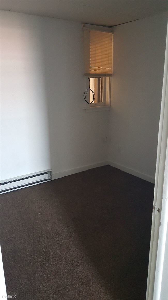 Foto del edificio - 401 W Bancroft St
