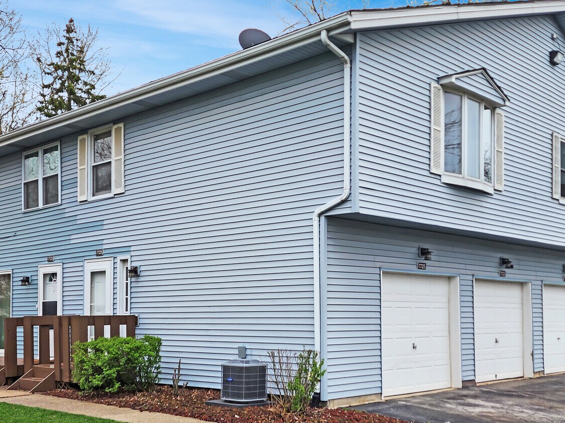 7725 W Floral Ct Unit 7725, Frankfort, IL 60423 Condo for Rent in