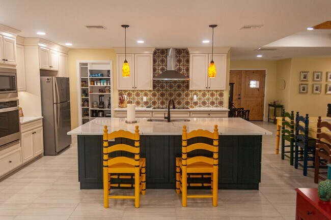Building Photo - 8423 E Zephyr Wing Ct