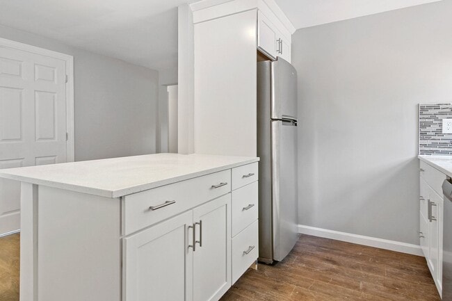 Foto del edificio - Coming Soon! Spacious 3 Bedroom, 1 Bath Ho...