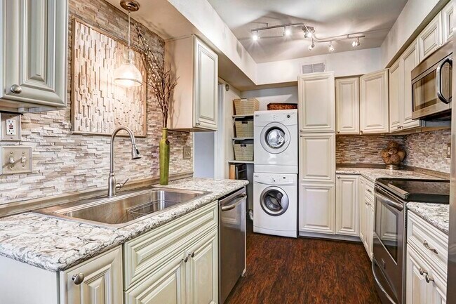 Foto del edificio - 351 N Post Oak Ln