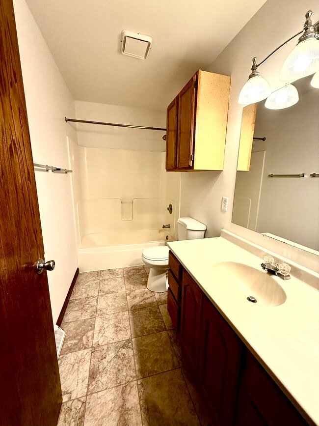 Foto del edificio - 2006 Floyd Pl